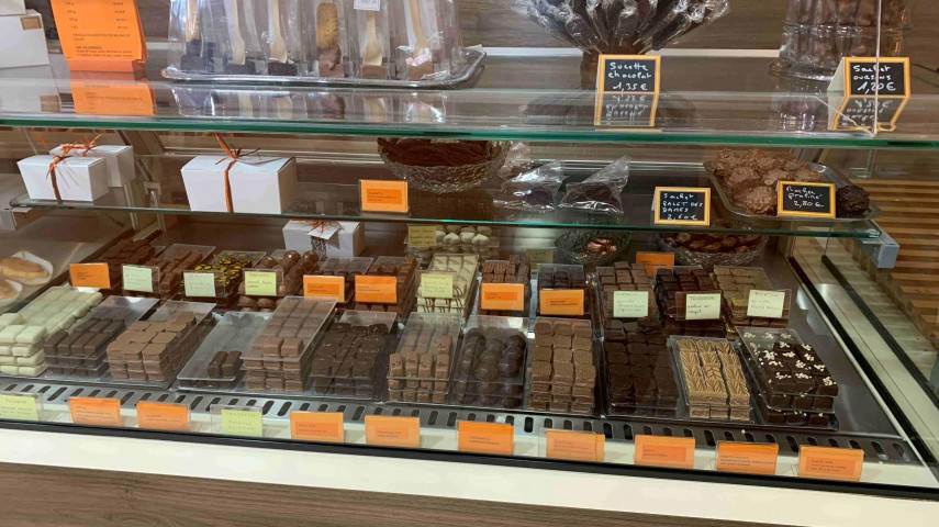 Patisserie chocolaterie saint-sever (40) à reprendre - SAINT SEVER (40)